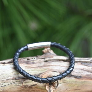 Hilpharakas Nahast Käevõru "Single Twist Thick"